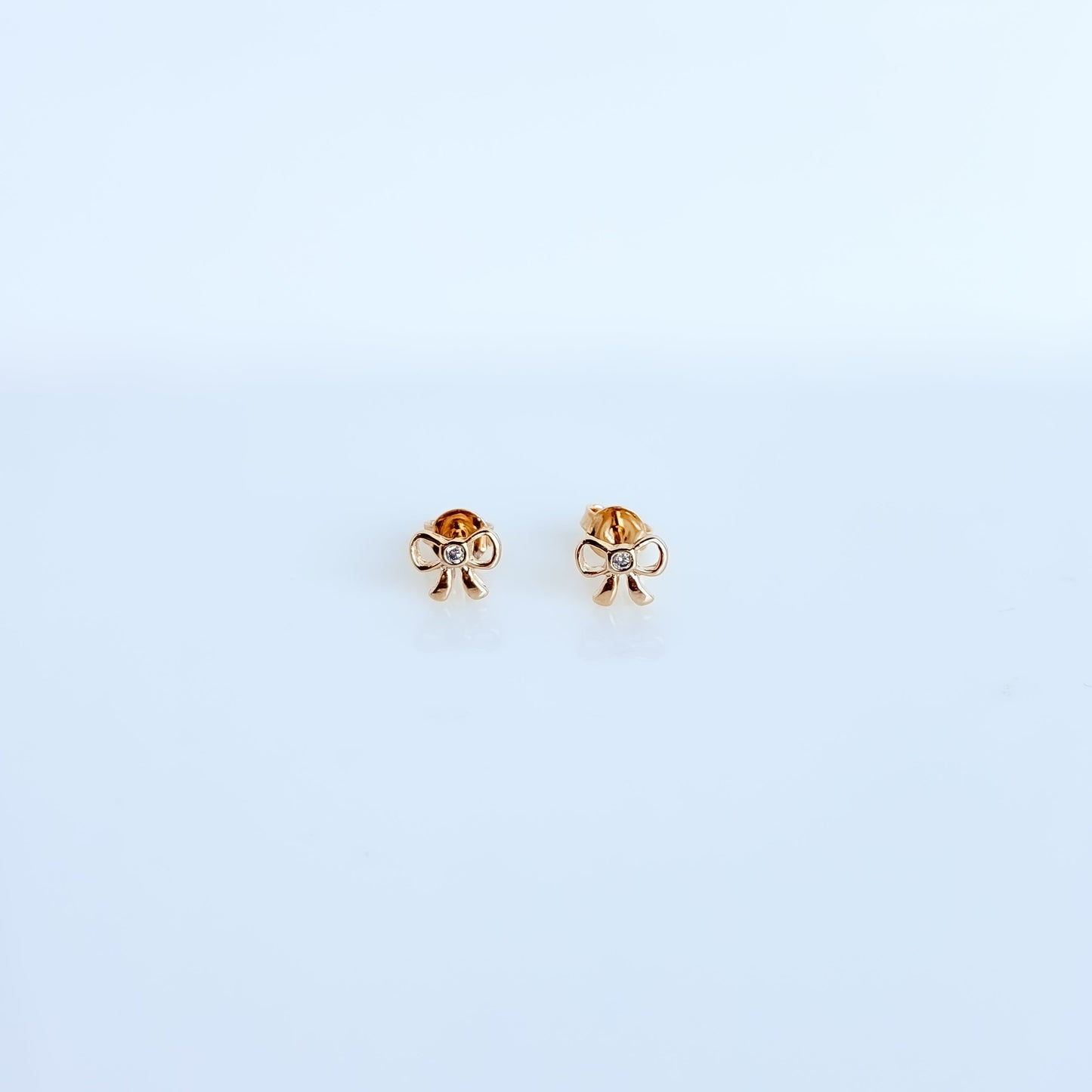 Bow Stud Earring