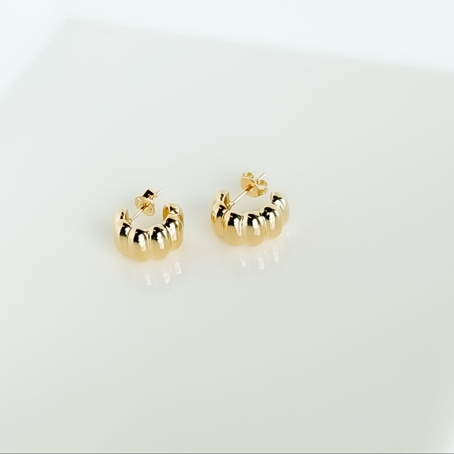 Scalloped Stud Hoop Earring