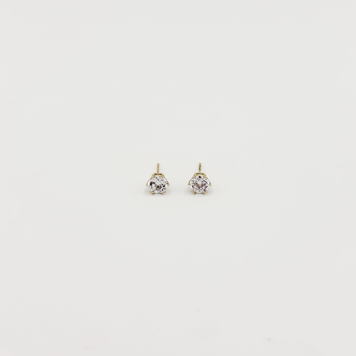 Mini Luxe Stud Earring