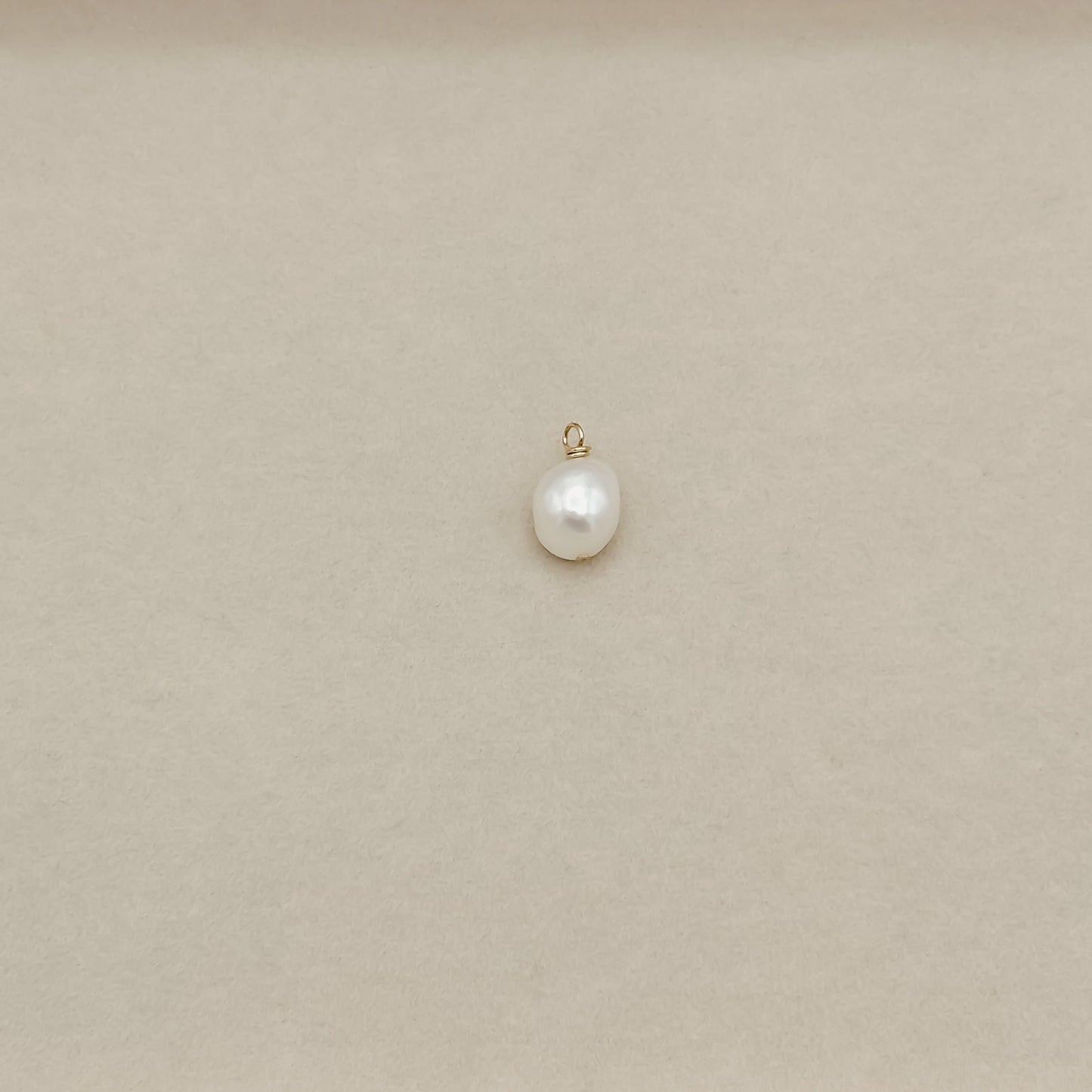 Pearl Charm