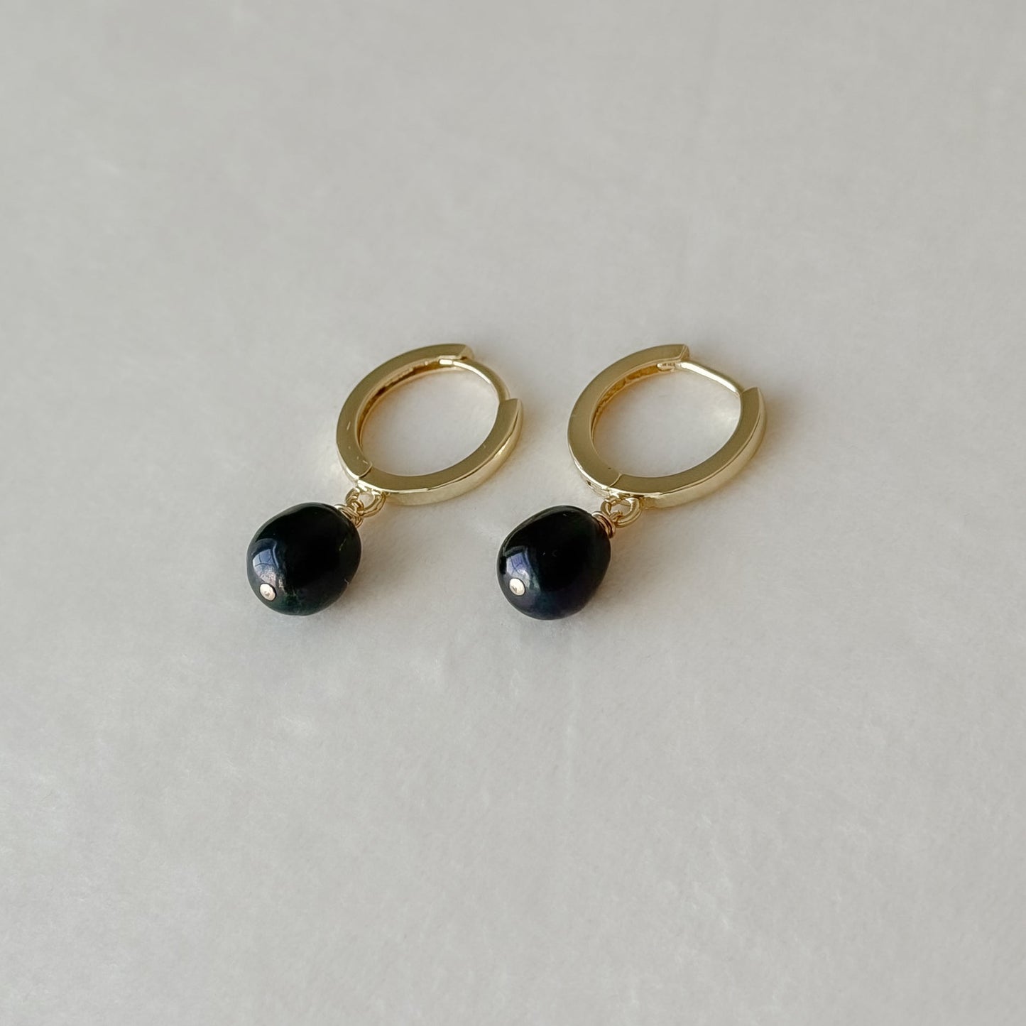 Black Pearl Huggie Hoop