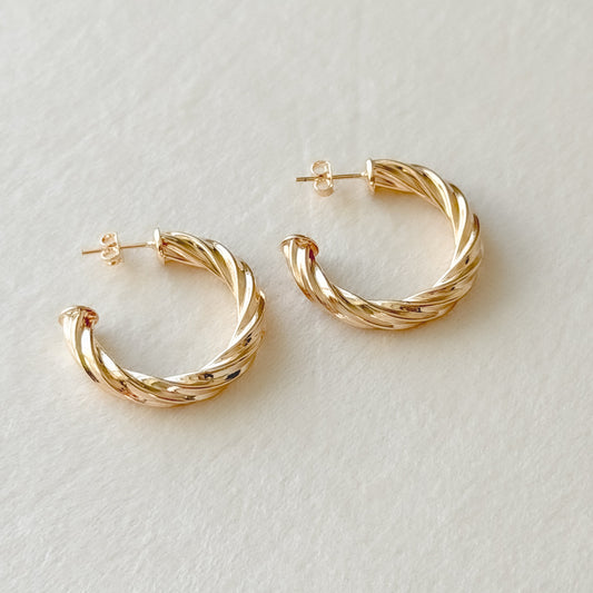 Twisted Hoop Earring
