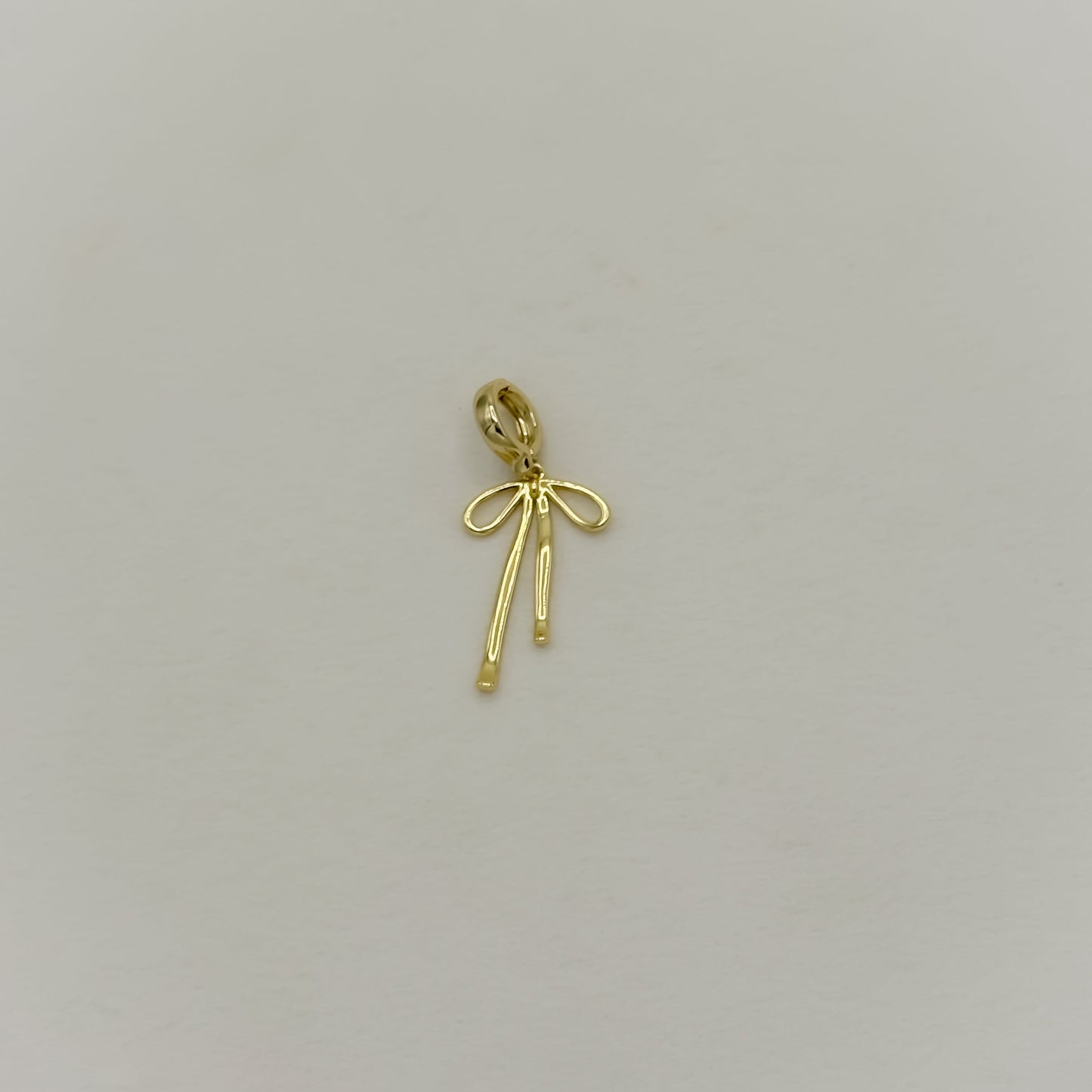 Large Ribbon Charm